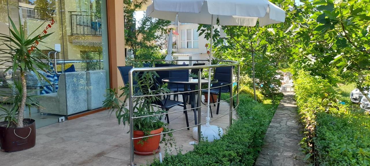 Семеен Хотел Атива - Family Hotel Ativa Лозенец Экстерьер фото